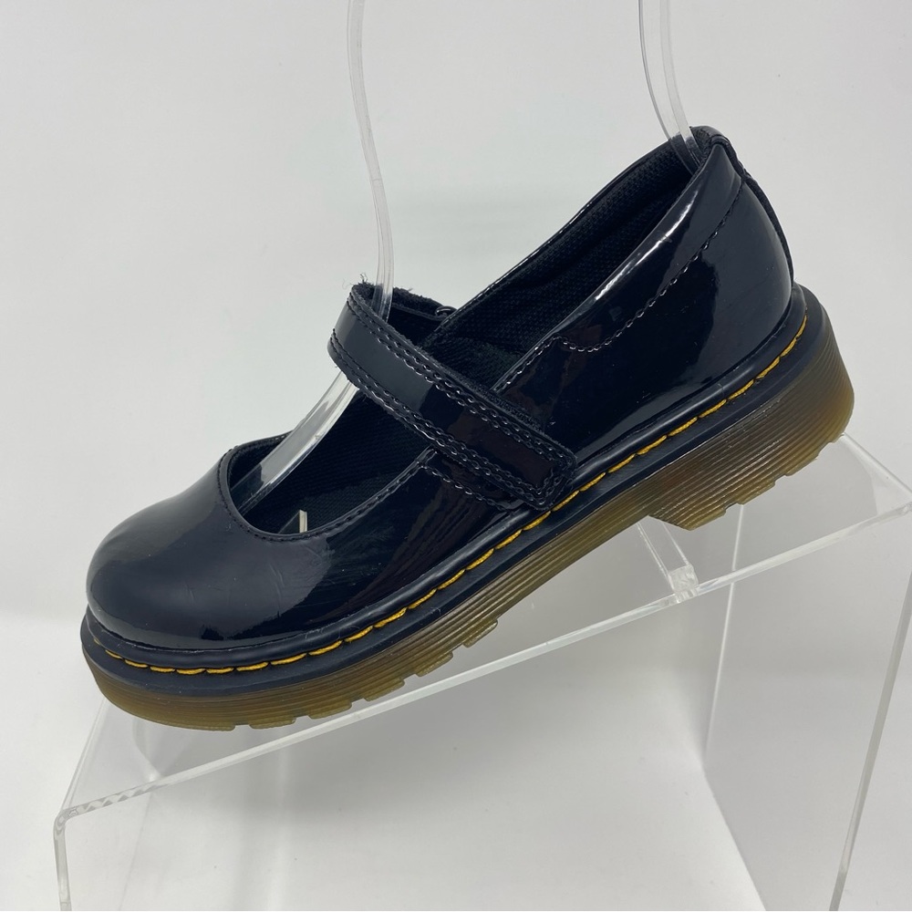 Dr. Martens Girl's 1 Maccy Black Patent Leather Mary Jane Dressy Preppy Shoes - Picture 2 of 15